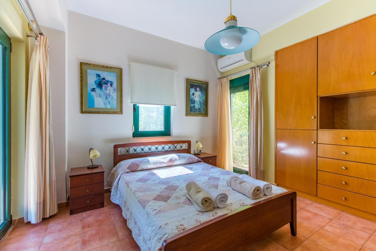 Ellie Villa Tersanas Ngoại thất bức ảnh